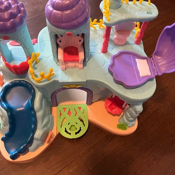 Lakeshore Mermaid playset - Picture 1 of 1